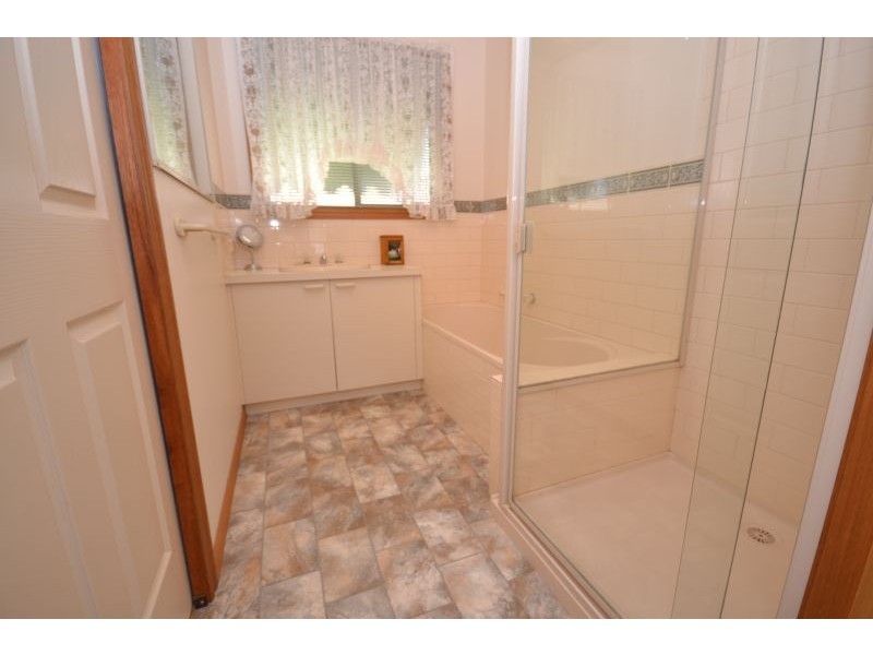 33 Paling Street, Ballarat North VIC 3350