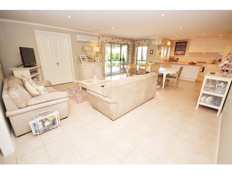 40 Tait Street, Delacombe VIC 3356