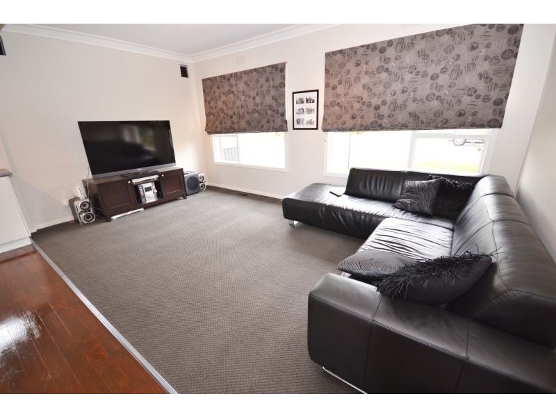 26 Eton Street, Wendouree VIC 3355