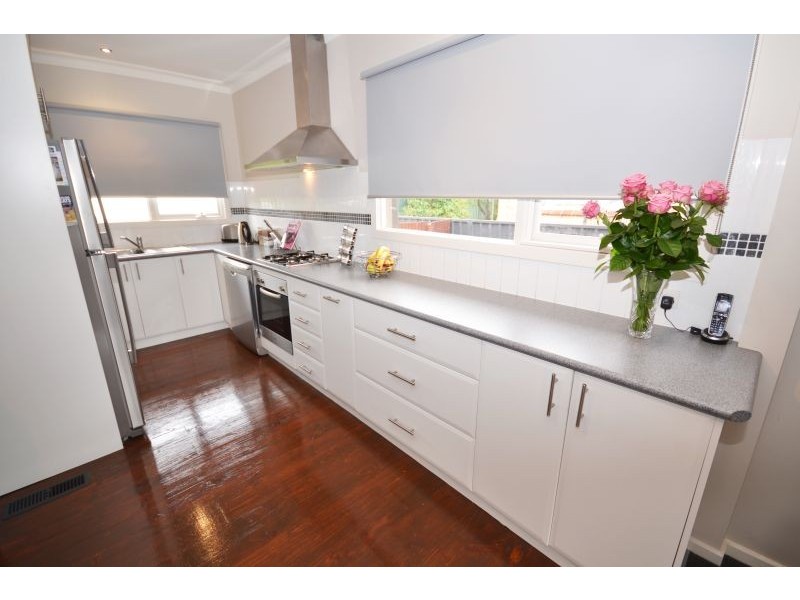 26 Eton Street, Wendouree VIC 3355