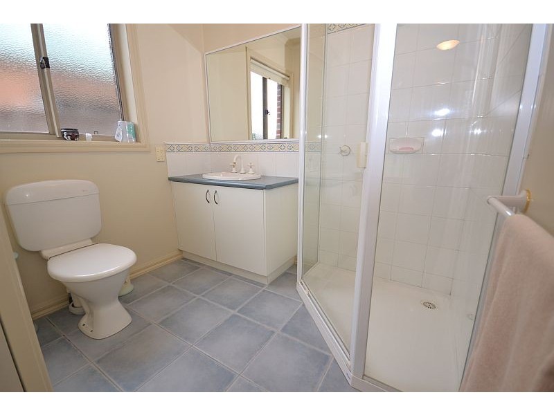 2a Oliver Street, Ballarat VIC 3350