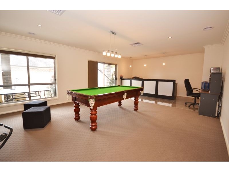 2 Bult Close, Miners Rest VIC 3352