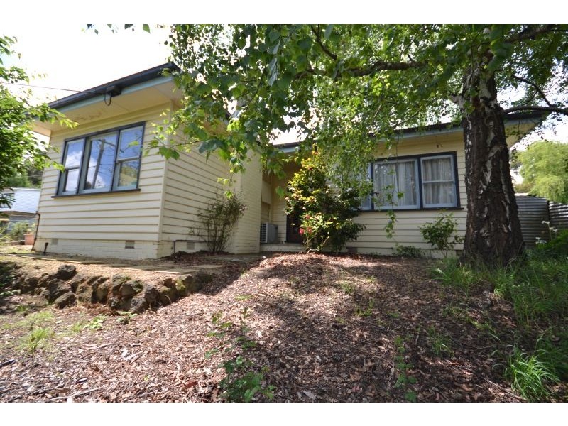 138 Ryan Street, Brown Hill VIC 3350