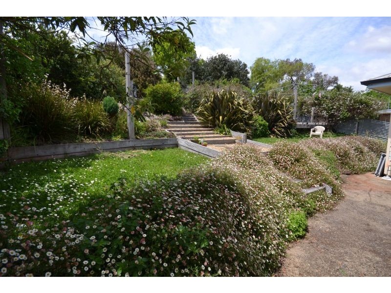 138 Ryan Street, Brown Hill VIC 3350