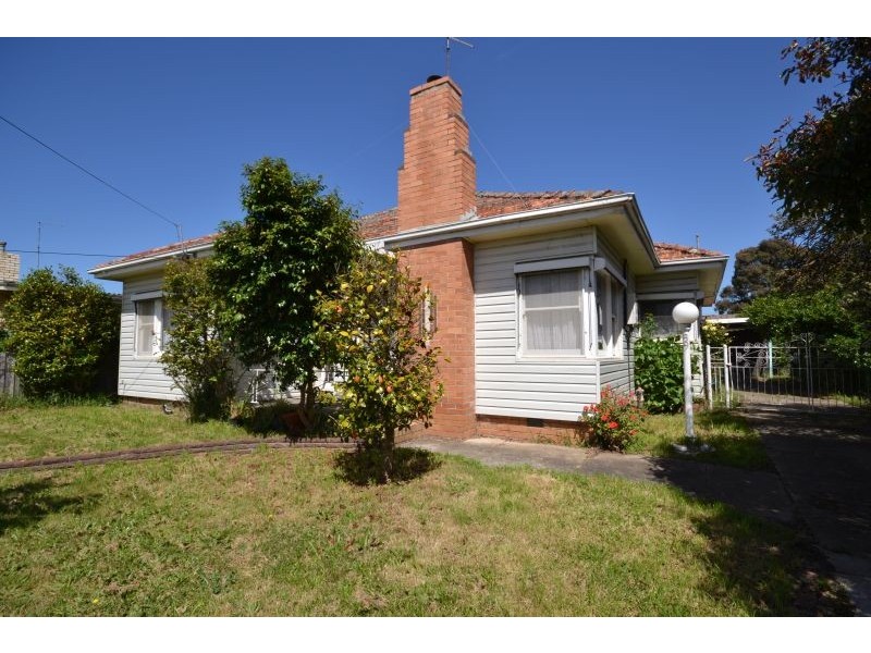 39 Prefect Street, Wendouree VIC 3355