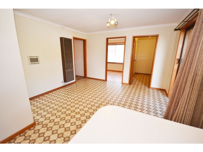 34 Cromwell Street, Sebastopol VIC 3356