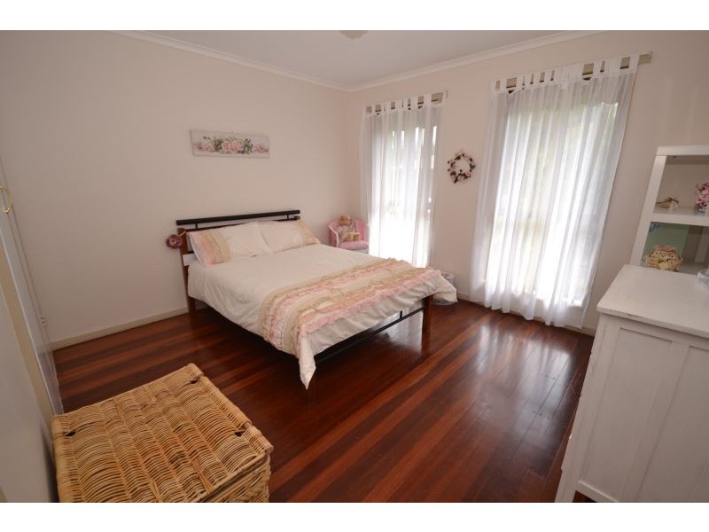 10 Caddy Drive, Creswick VIC 3363