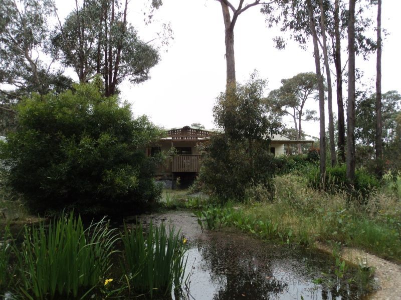 14 Parslow Road, Ross Creek VIC 3351