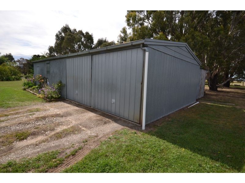 73 Sobeys Road, Napoleons VIC 3352