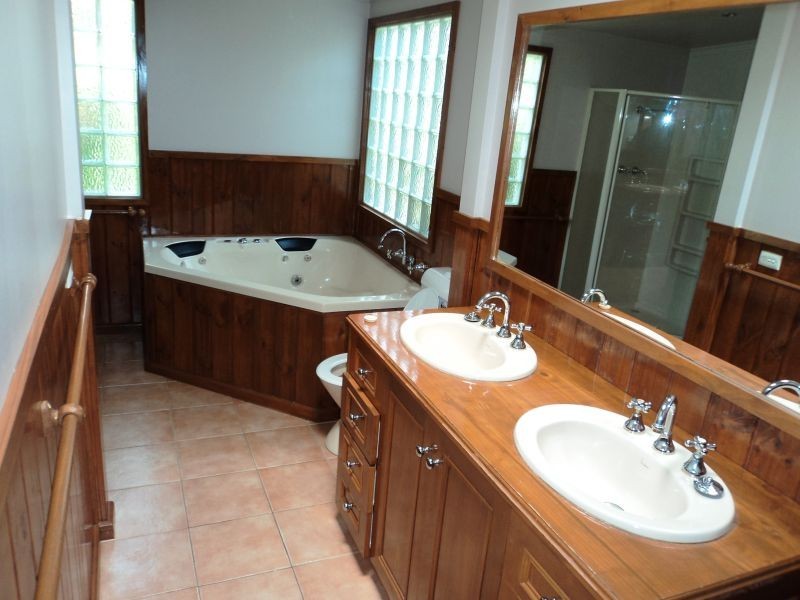 81 Neill Street, Beaufort VIC 3373