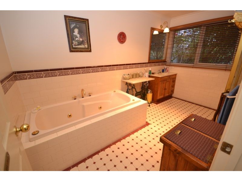 39 Eastwood Street, Ballarat VIC 3350