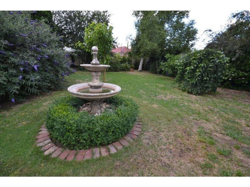 39 Eastwood Street, Ballarat VIC 3350