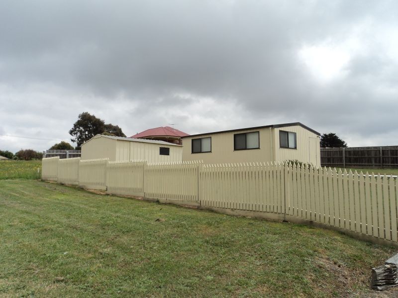 1 Edols Street, Ballan VIC 3342