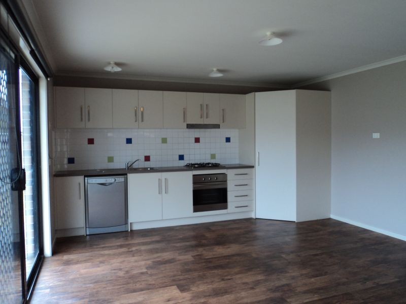 16 Rorey Street, Delacombe VIC 3356