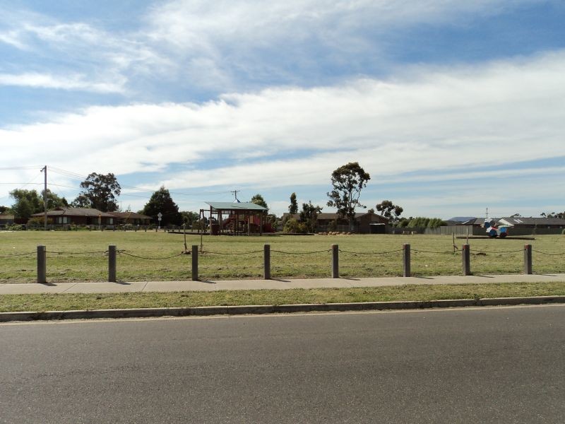 16 Rorey Street, Delacombe VIC 3356