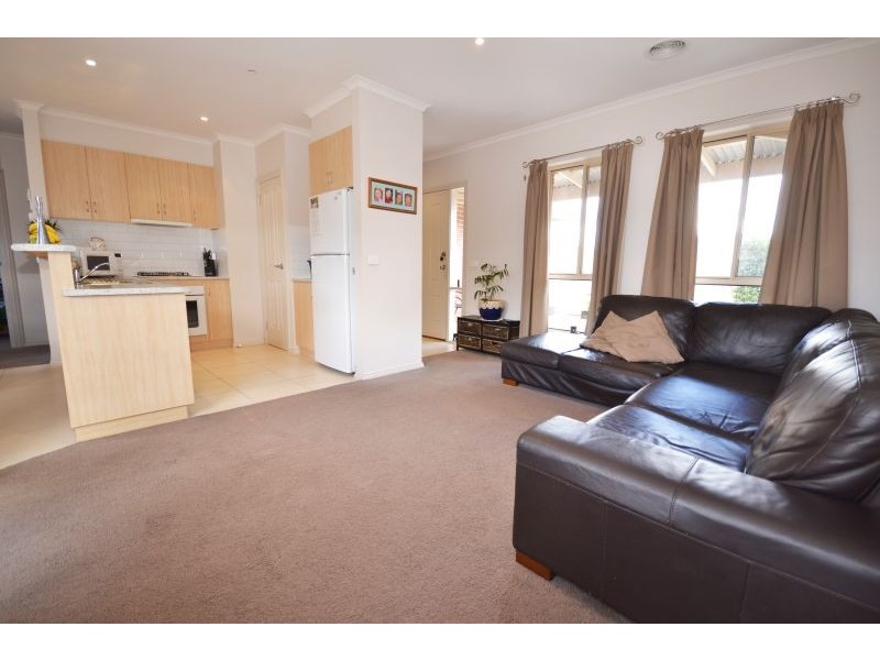 22 Westcliffe Crescent, Sebastopol VIC 3356