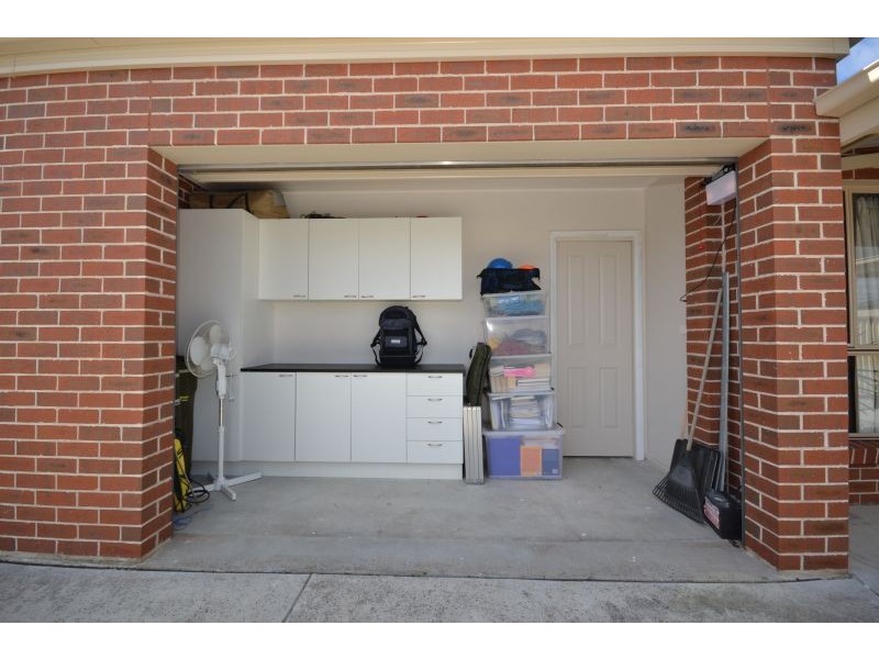 22 Westcliffe Crescent, Sebastopol VIC 3356