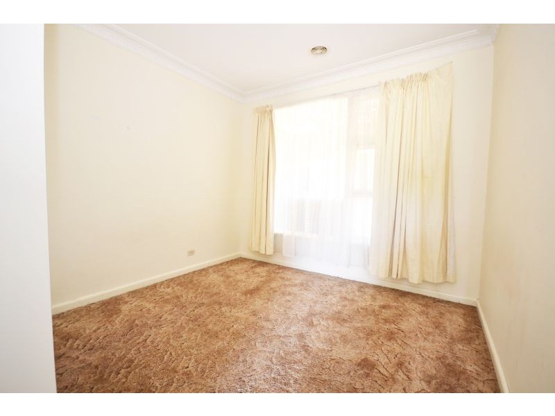 2 Leonard Street, Wendouree VIC 3355