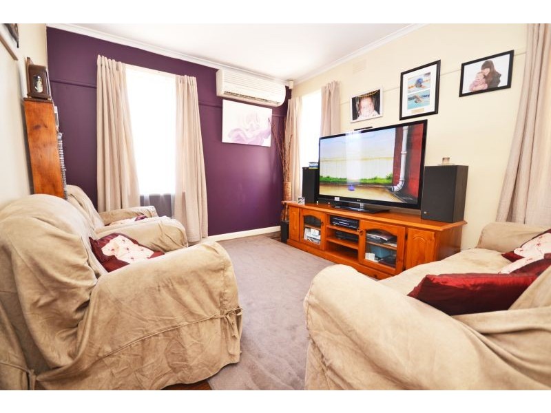 3 Clematis Avenue, Wendouree VIC 3355