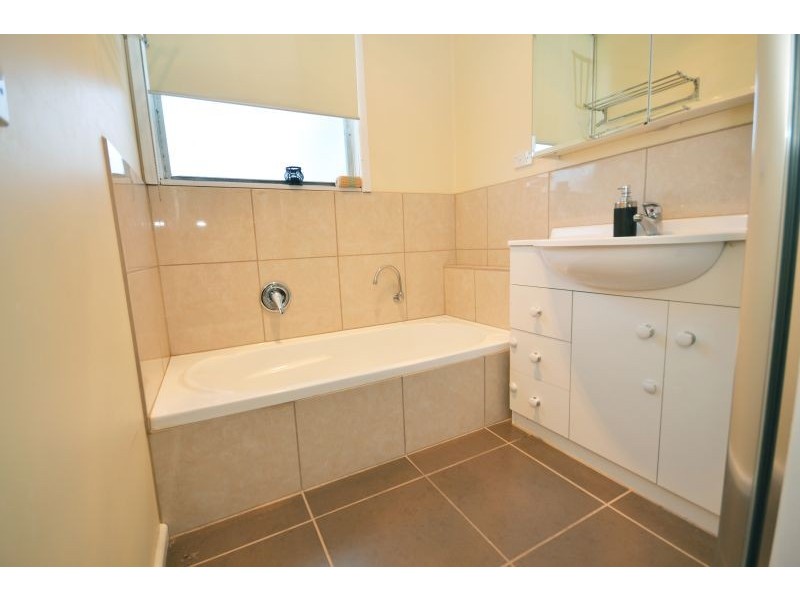 3 Clematis Avenue, Wendouree VIC 3355