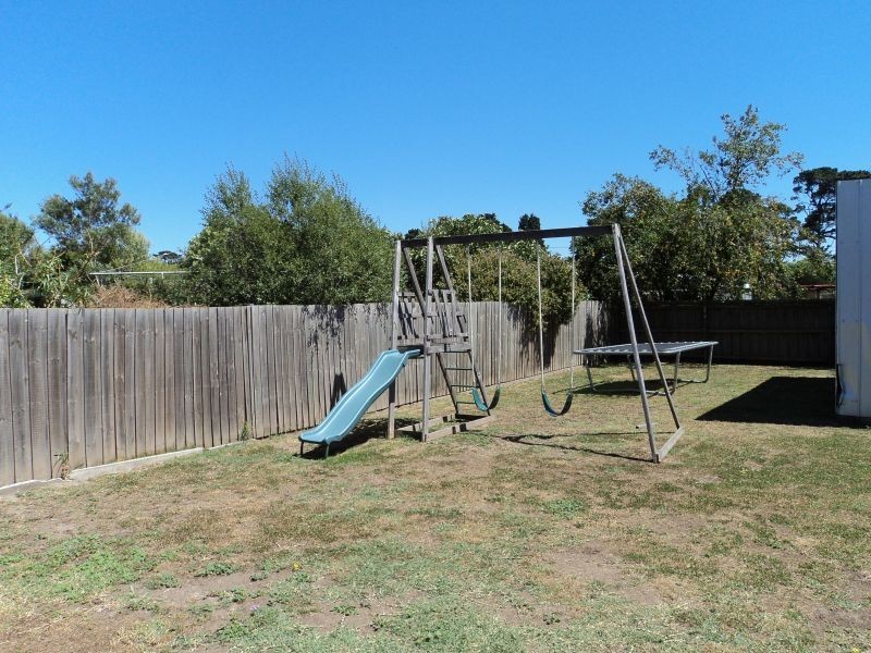 3 Clematis Avenue, Wendouree VIC 3355