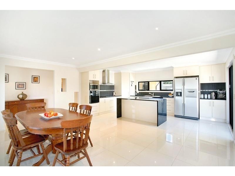 5 Anthony Crescent, Sebastopol VIC 3356