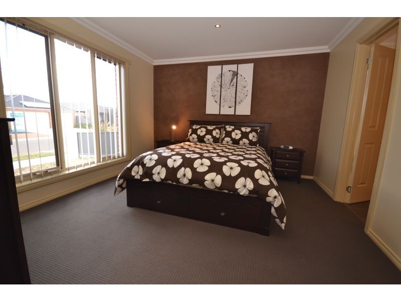 4 Nimble Drive, Delacombe VIC 3356