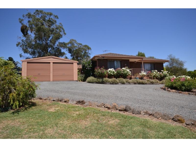 9 Forest Street, Buninyong VIC 3357