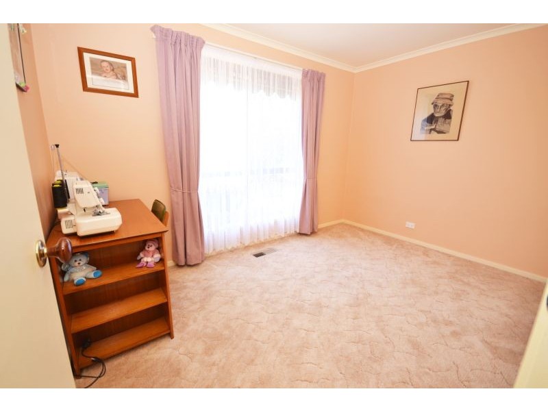 9 Forest Street, Buninyong VIC 3357
