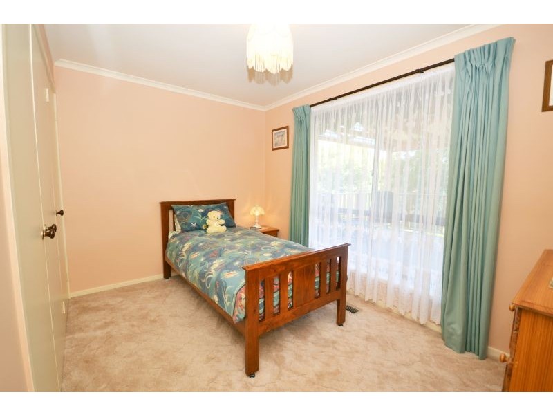 9 Forest Street, Buninyong VIC 3357