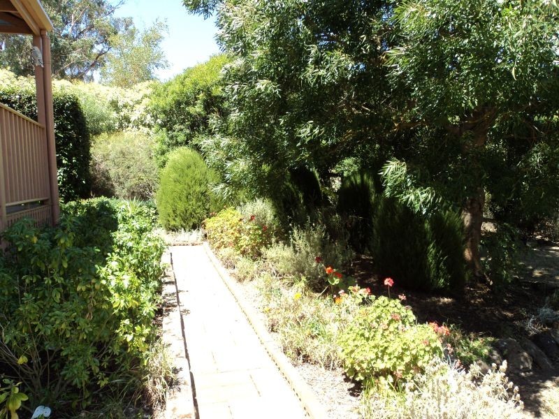 9 Forest Street, Buninyong VIC 3357