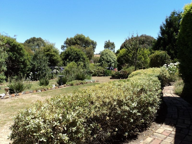 9 Forest Street, Buninyong VIC 3357