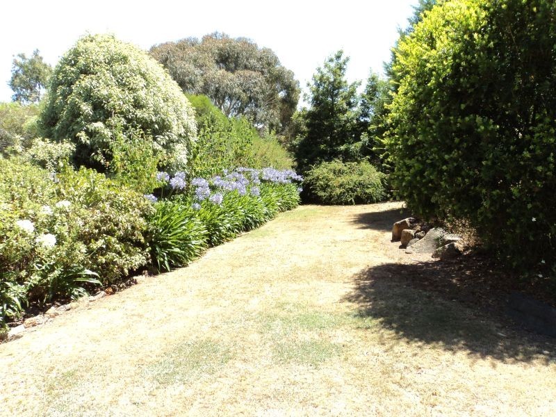 9 Forest Street, Buninyong VIC 3357