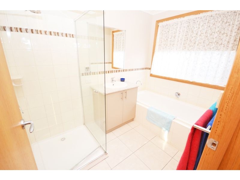 9 Nimble Drive, Delacombe VIC 3356