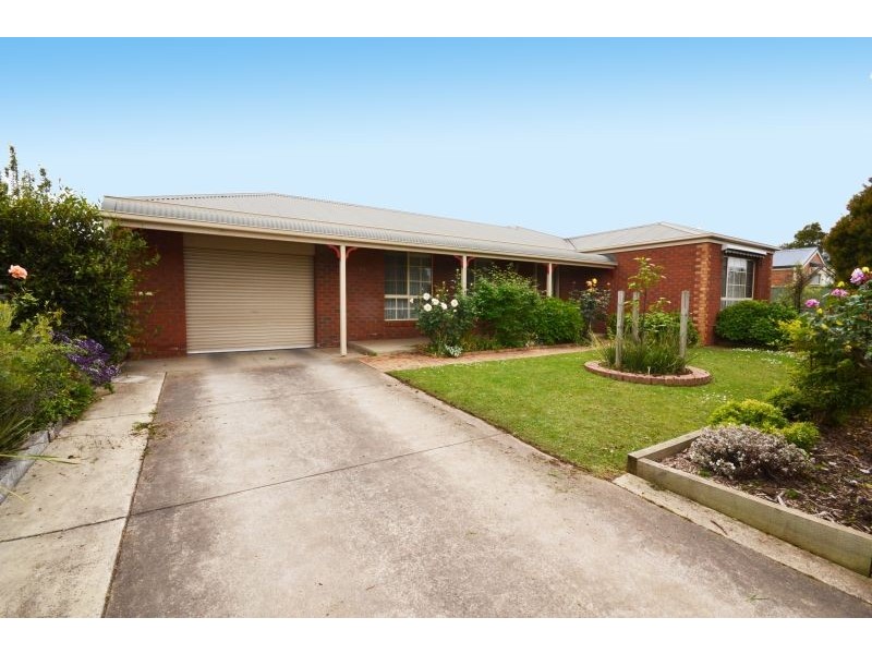 18 Tait Street, Delacombe VIC 3356