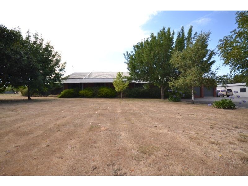 6 Gleno Court, Ballarat VIC 3350