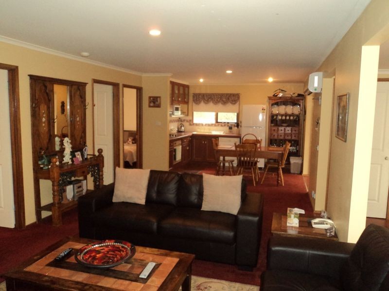 151 Grevillea Drive, Enfield VIC 3352
