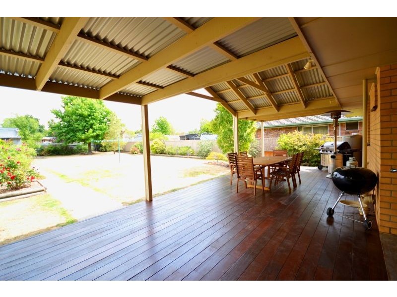 5 Cummins Street, Beaufort VIC 3373