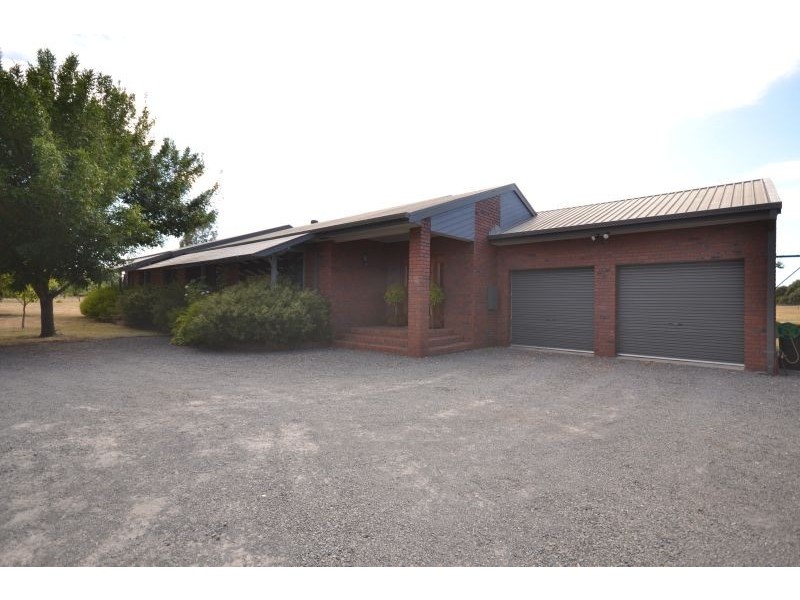 6 Gleno Court, Ballarat VIC 3350