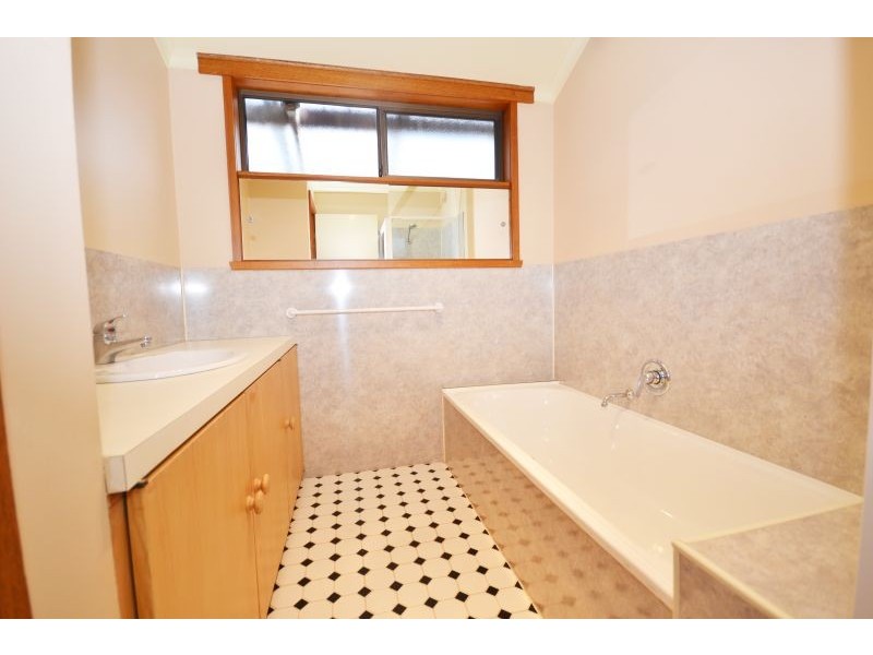 419 Forest Street, Wendouree VIC 3355