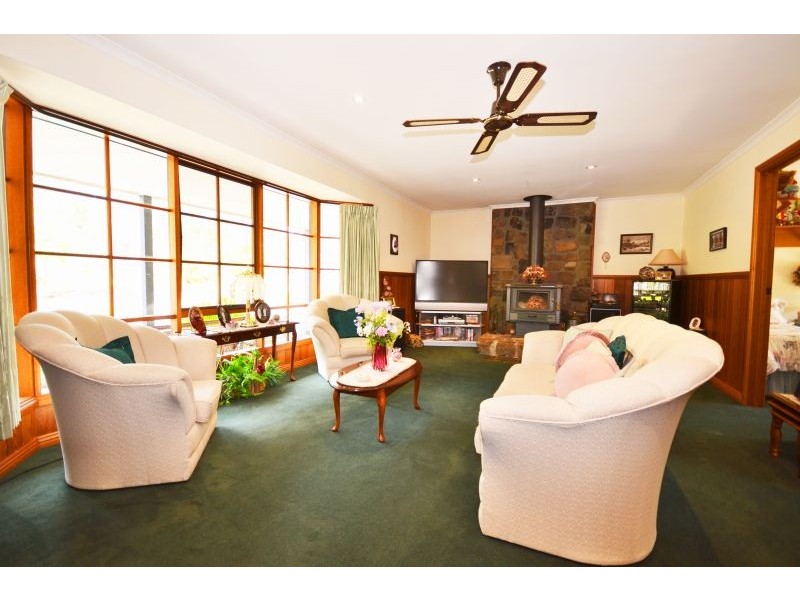 29 Stephen Street, Haddon VIC 3351