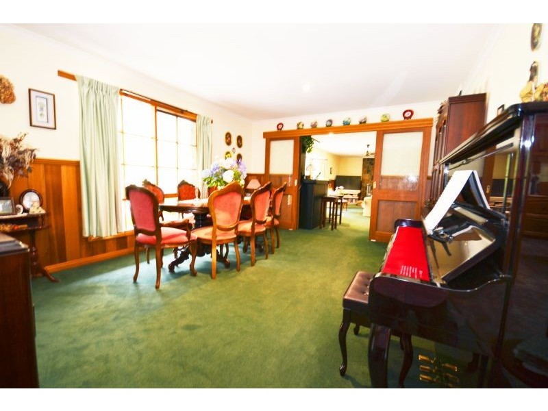 29 Stephen Street, Haddon VIC 3351