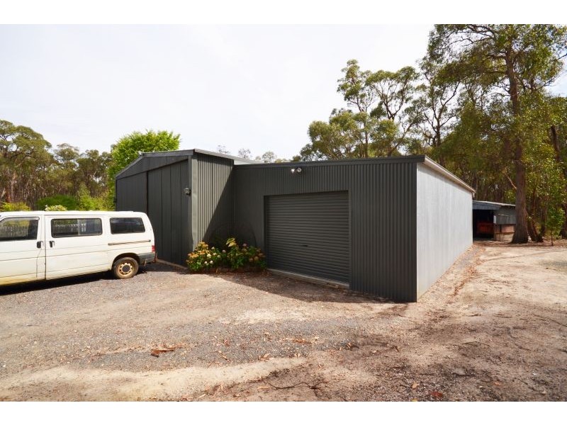 29 Stephen Street, Haddon VIC 3351