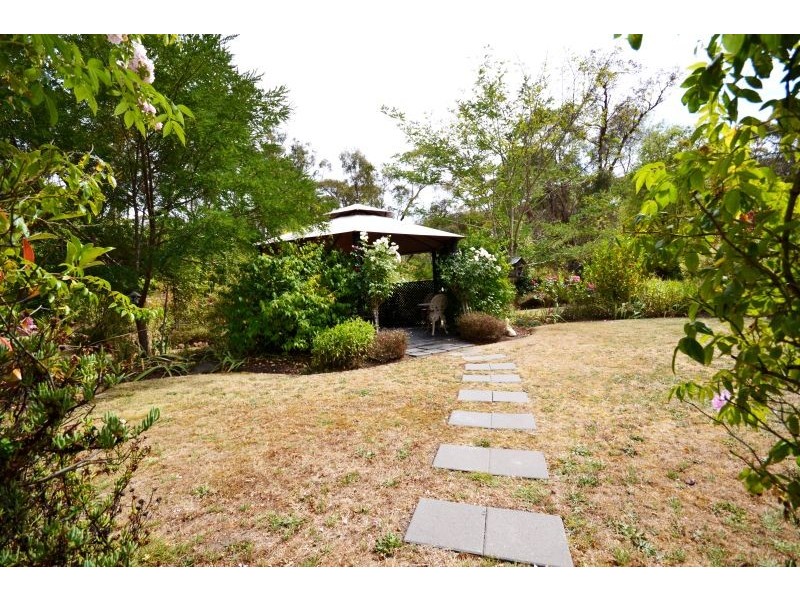 29 Stephen Street, Haddon VIC 3351