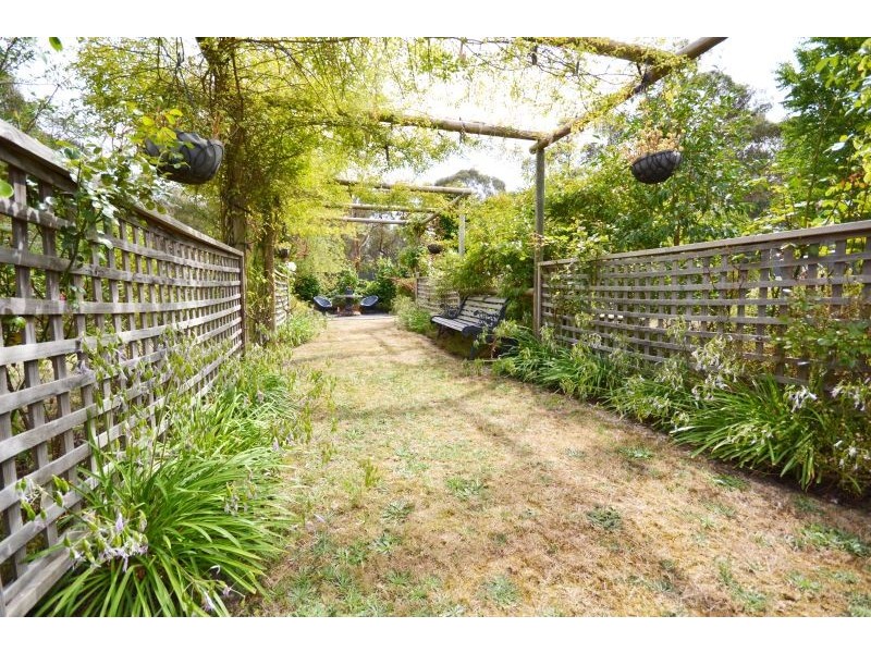 29 Stephen Street, Haddon VIC 3351