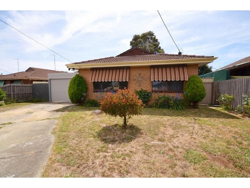 29 McNulty Drive, Wendouree VIC 3355