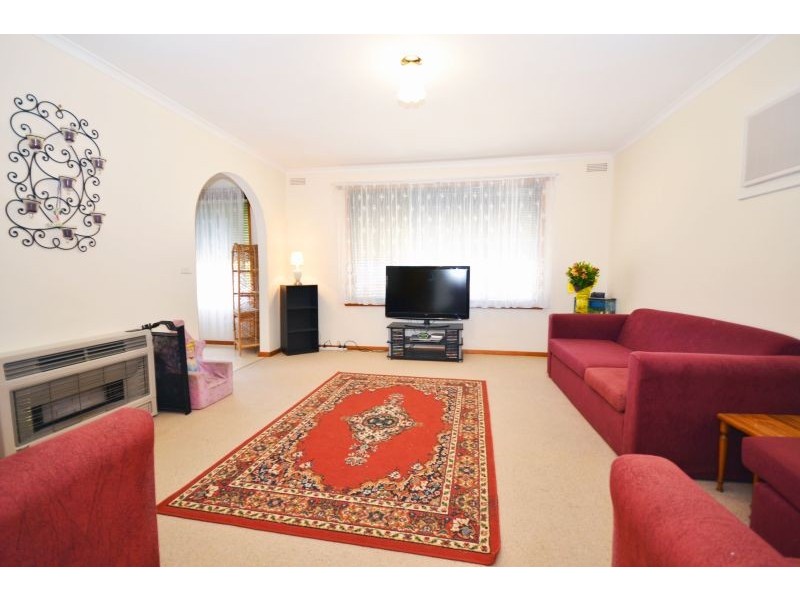 29 McNulty Drive, Wendouree VIC 3355
