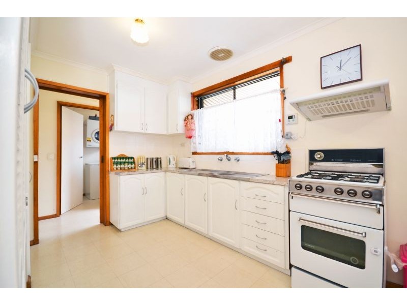 29 McNulty Drive, Wendouree VIC 3355
