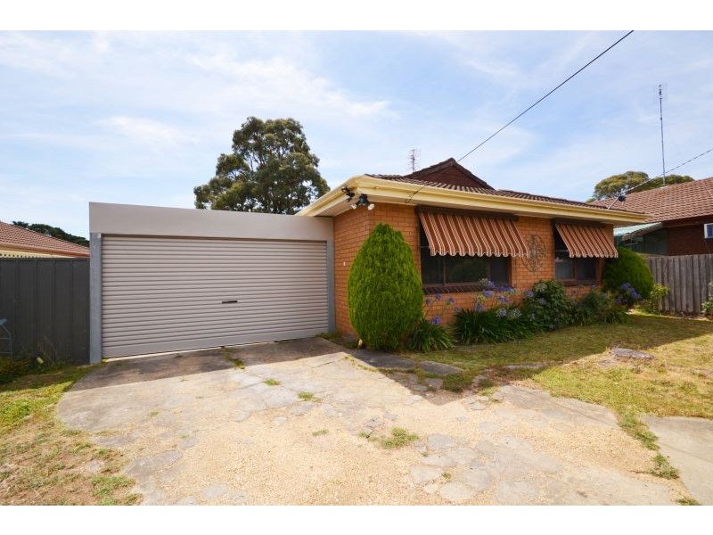 29 McNulty Drive, Wendouree VIC 3355