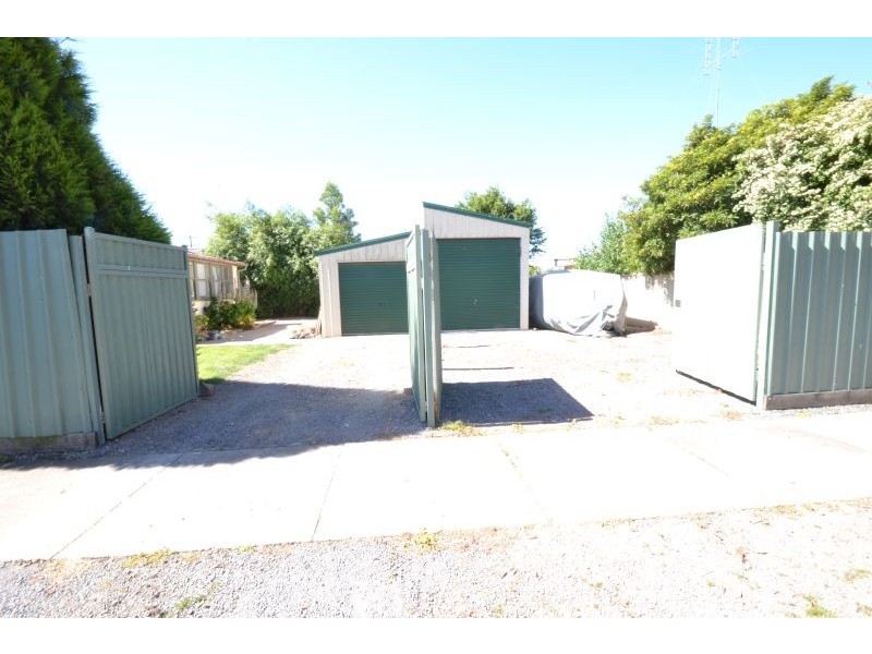 14 Huntington Street, Wendouree VIC 3355